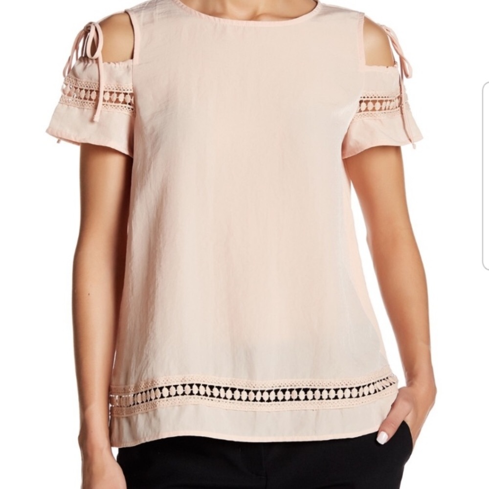 Harlow & Graham Cold Shoulder Smock Tee